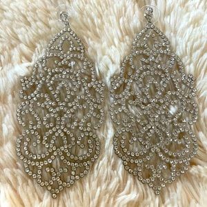 Rhinestone Looking Earrings